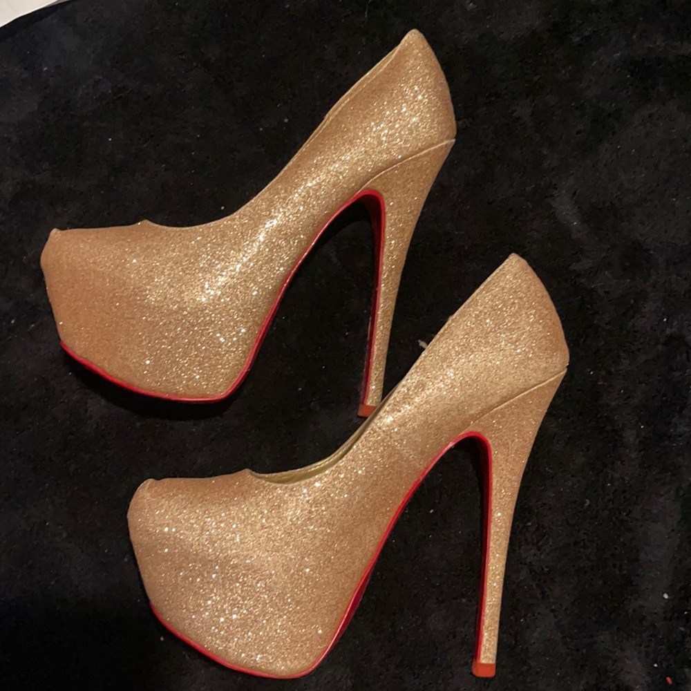 Gold glitter platform heels with red soles